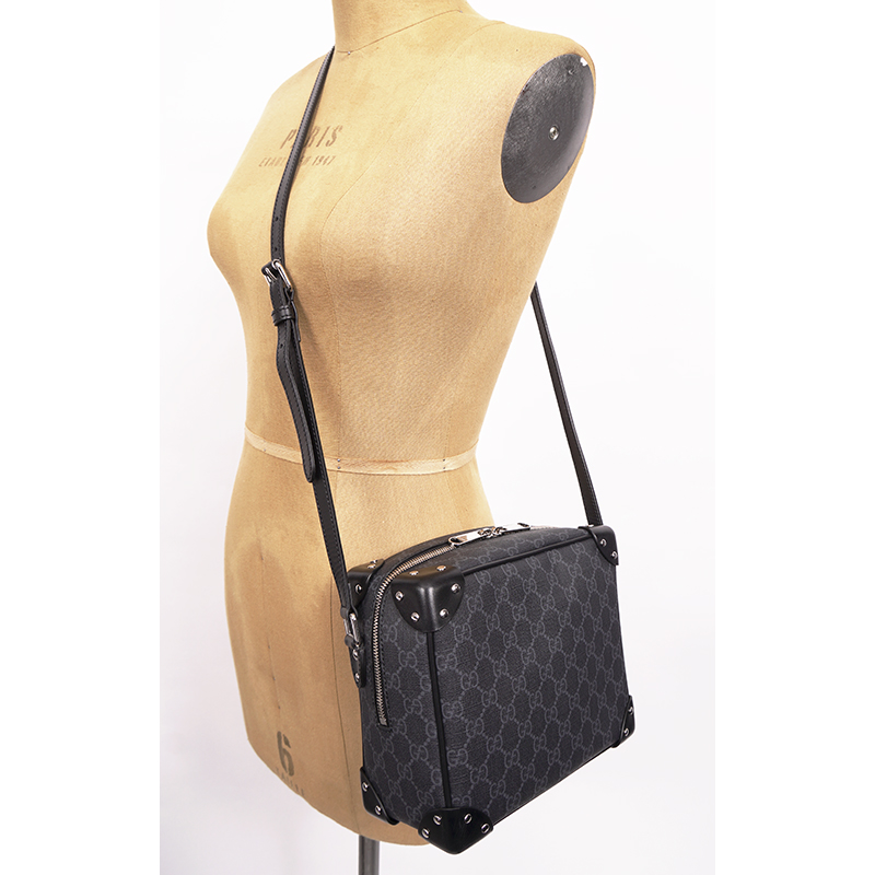 NEW $1,900 GUCCI Black Grey GG Supreme Monogram SQUARE Shoulder/Crossbody  BAG